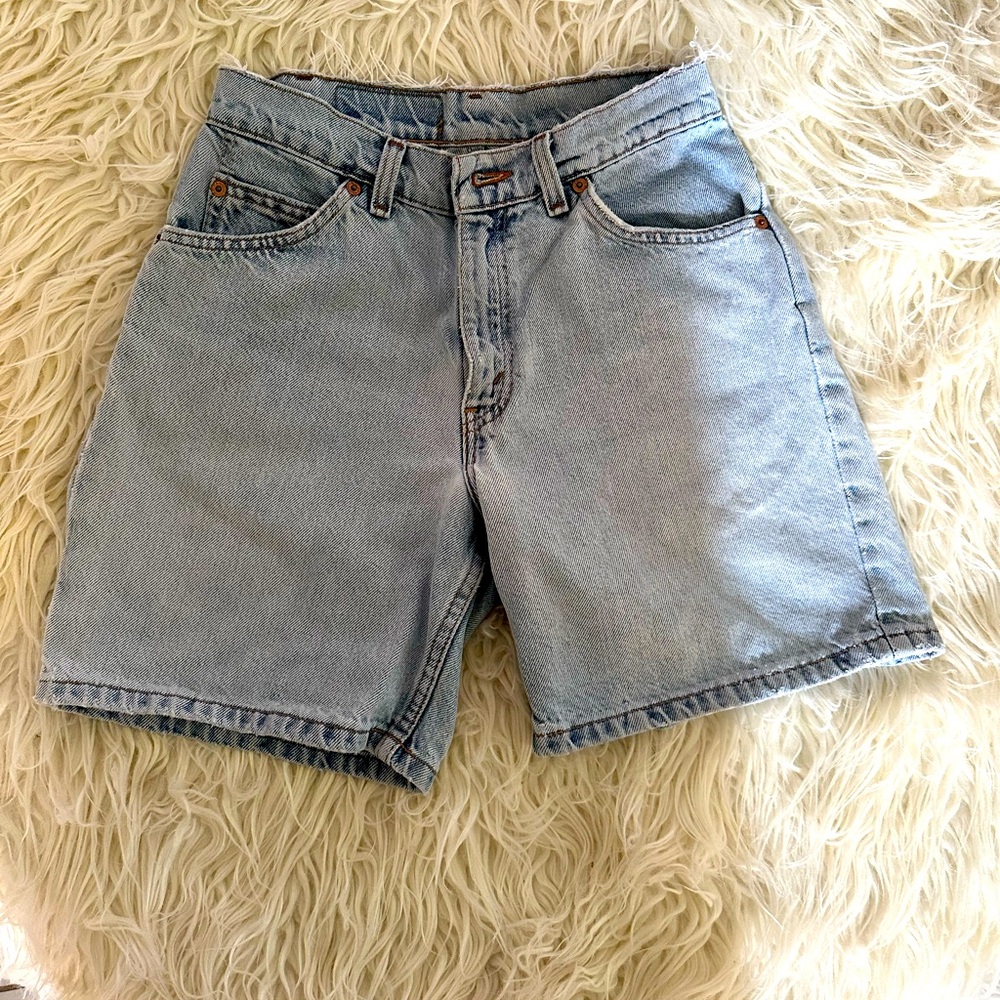 Vintage Levi’s shorts